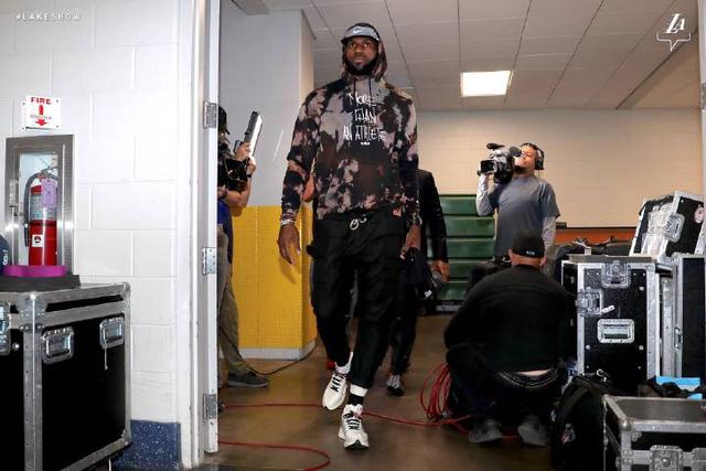 奎因的全面表现：数据背后的故事（数字之下的奎因：全方位表现解析）