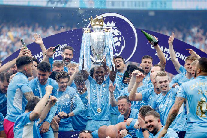 半场：热那亚1-1佛罗伦萨，厄斯蒂高破门，古德蒙德松点射（半场战报：热那亚1-1佛罗伦萨，厄斯蒂高建功，古德蒙德松点射）