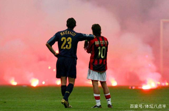 就爱打步行者！恩比德半场10中6拿19分，生涯30.6分（步行者苦主！恩比德半场10投6中砍19分，生涯场均30.6分）