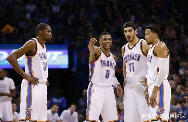 德甲战报：曼卡、斯基默破门，海登海姆2-1战胜弗赖堡（德甲：曼卡、斯基默建功，海登海姆2-1力克弗赖堡）