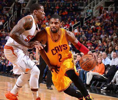 德媒：穆西亚拉和阿方索的恢复完全符合计划，目标是12月登场（德媒：穆西亚拉与阿方索恢复顺利，计划12月复出）