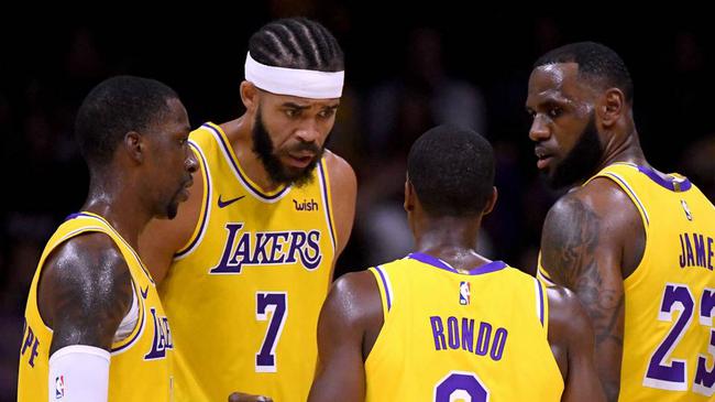 曼城瓜帅战术调整成功击败托特纳姆（瓜迪奥拉变阵奏效 曼城力克热刺）