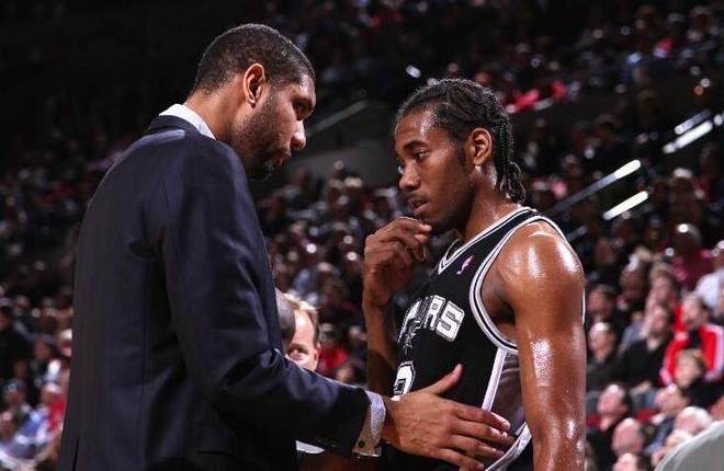 福克斯：球队具备反扑能力 卡斯尔哈珀的表现让我进攻打得更轻松（福克斯：球队有逆转实力，卡斯尔-哈珀的发挥让我进攻更轻松）