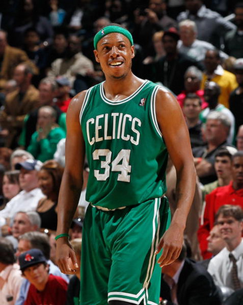 丰特宣布再次竞选巴萨主席：这个项目远远超越我个人（丰特再度参选巴萨主席：这项计划已超越个人层面）