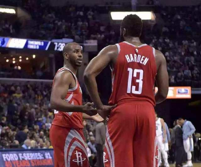 皇社主席：球迷对苏契奇不满意，但他是很多队梦寐以求的球员（皇家社会主席：尽管球迷不满苏契奇，他仍是多队渴望引进的球员）