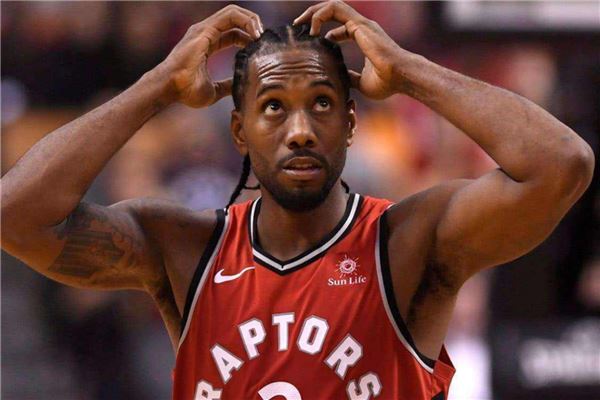 长春女足三停乌日古木拉：严重违约，挑战仲裁，因情感问题干扰球队（长春女足对乌日古木拉实施“三停”：被指严重违约、提起仲裁，情感纠纷波及球队）