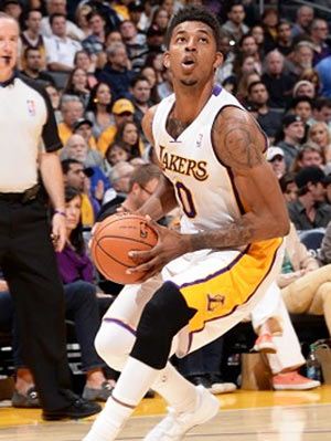 独家：重庆：校园里的足球超级联赛（独家：重庆校园上演足球超级联赛）