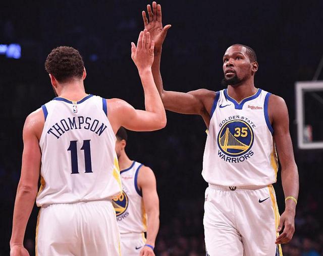 禁区爆射破门，39岁胡尔克达成生涯500球里程碑（39岁胡尔克禁区劲射破网，完成生涯第500球）