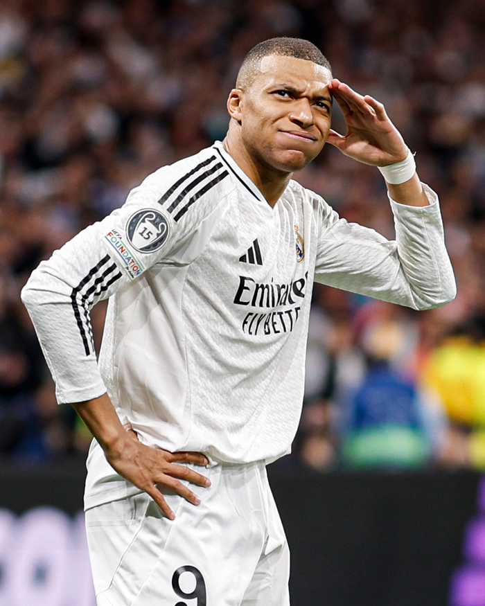 白宫官员：给川普颁和平奖是FIFA的提议；球迷应合法赴美观赛（白宫：FIFA曾提议向川普授予和平奖；呼吁球迷依法赴美观赛）