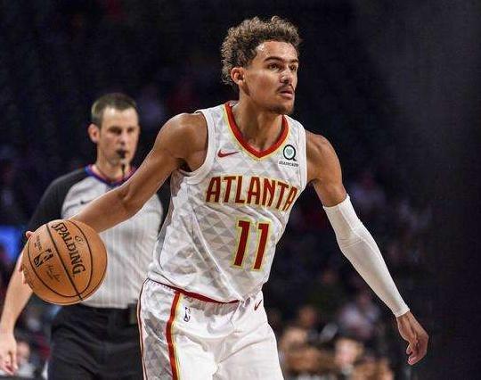 冯伯元：我小时候身体瘦到能看到肋骨，外号叫“非洲难民”（冯伯元：我小时候瘦得肋骨分明，还被起过绰号）