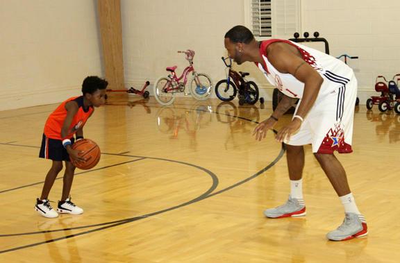 记者：李可并未参加申花赛前合练，明天能否首发存疑（记者：李可缺席申花赛前合练，明日是否首发成疑）