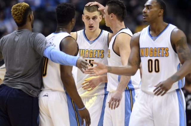 东契奇职业生涯新里程碑（东契奇生涯再迎高光时刻）