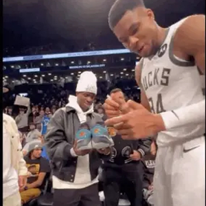 瓦拉内专访谈心理问题：展现脆弱的一面并不是软弱的表现（瓦拉内专访：谈心理挑战，坦露脆弱并非软弱）