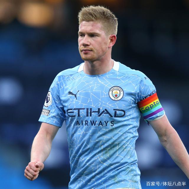 6场贡献9球1助攻，卡扎伊什维利当选中超9／10月最佳球员（6场9球1助，卡扎伊什维利荣膺中超9-10月最佳球员）