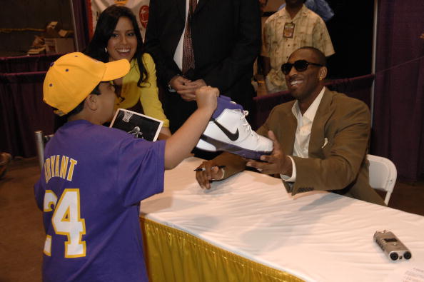 湖人到底输在哪里？詹姆斯和杜兰特有差距，净胜分-15引忧患啊（湖人败因在哪？詹姆斯逊色于杜兰特，净负15分令人担忧）